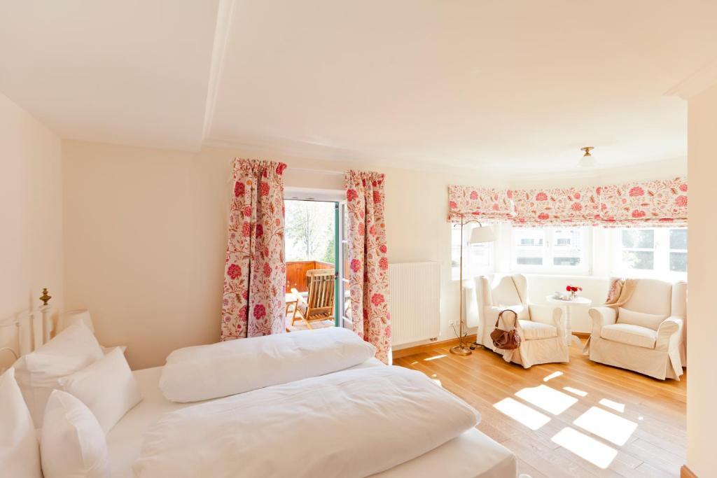 Landhaus Marinella Hotel Garni Bad Wiessee Habitación foto