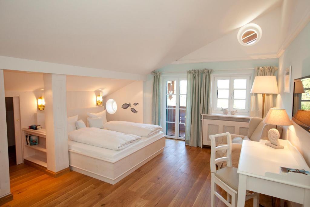 Landhaus Marinella Hotel Garni Bad Wiessee Habitación foto